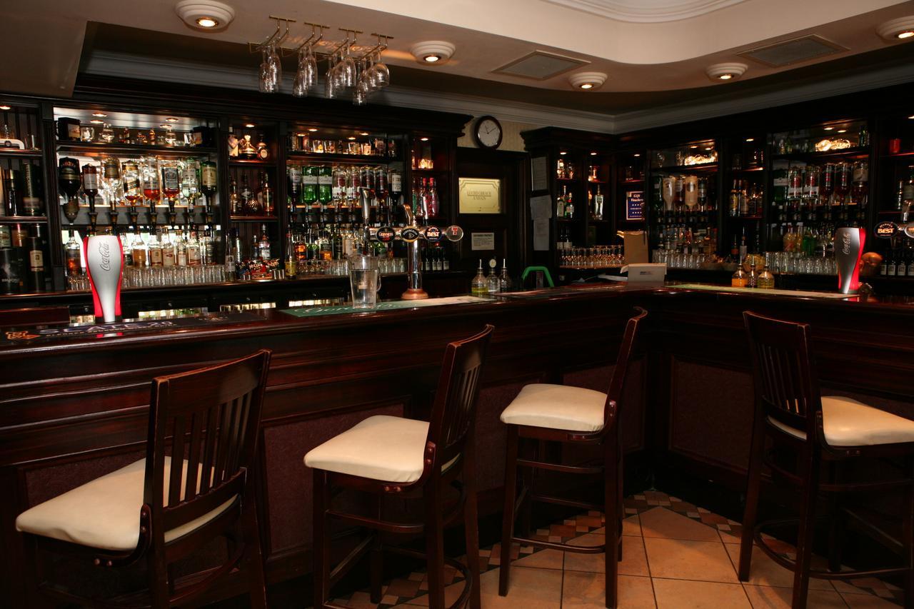 The Waterhouse Inn Balloch Exterior photo